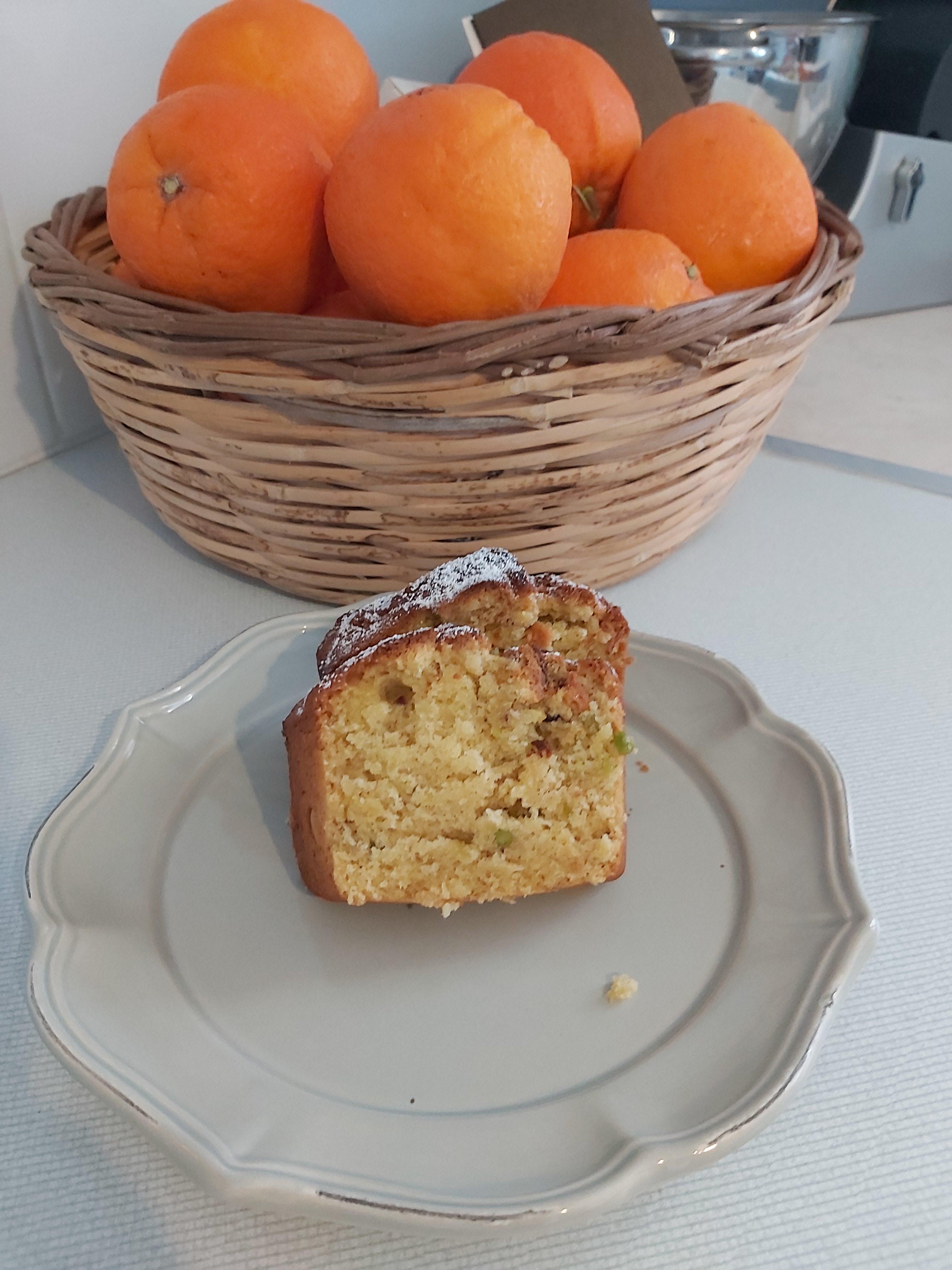 νηστίσιμο κέικ πορτοκαλιού με φυστίκια Αιγίνης